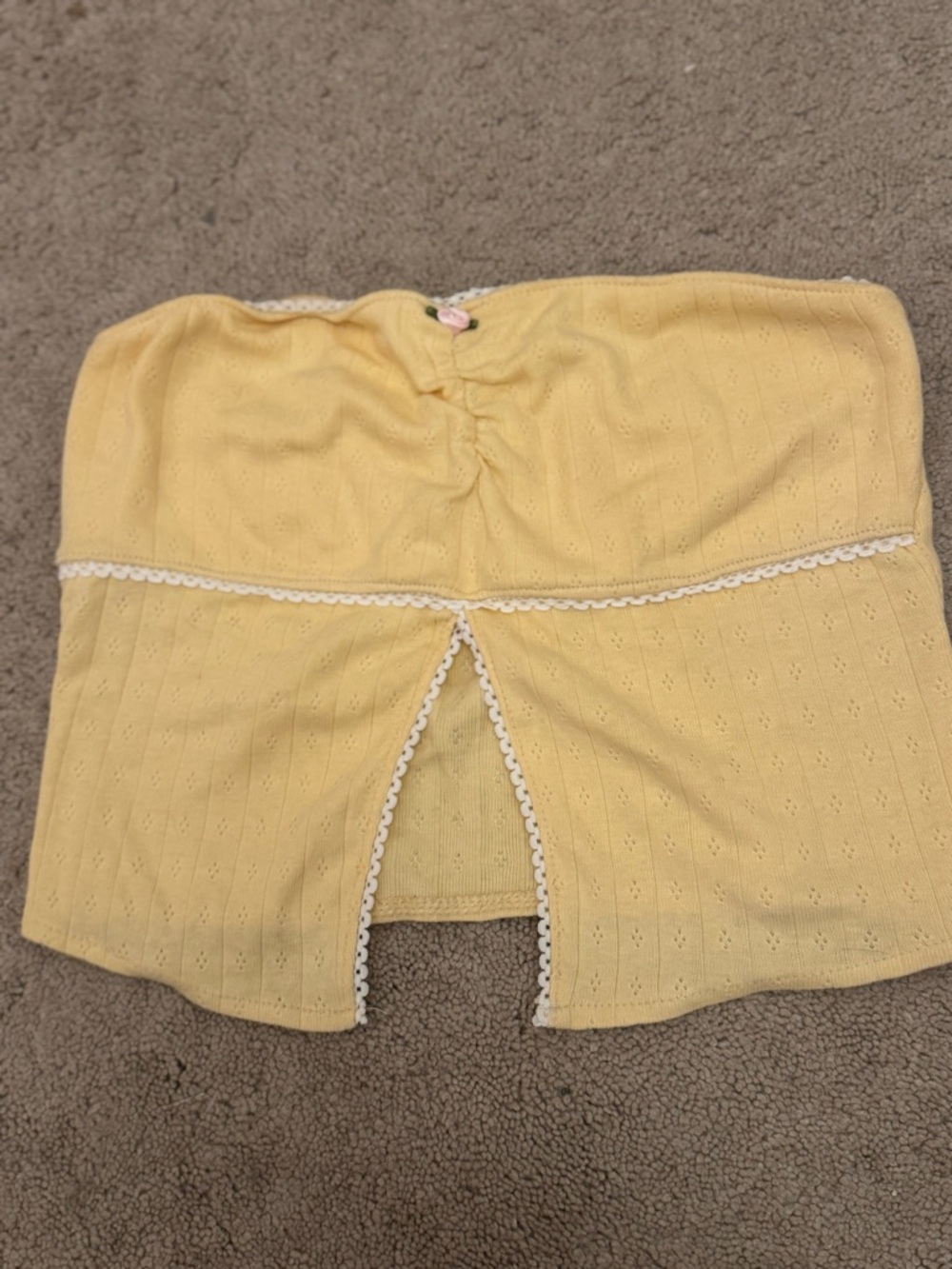 Full Tilt Pale Yellow Strapless Tube Top with White Scalloped Trim